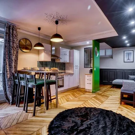 Apartment 65m2luxury 2 Bdr - Eiffel Tower Paris