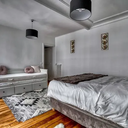 65m2luxury 2 Bdr - Eiffel Tower * Paris